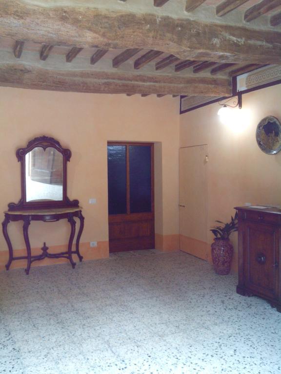 La Torre Di Monsindoli Séjour à la ferme *
