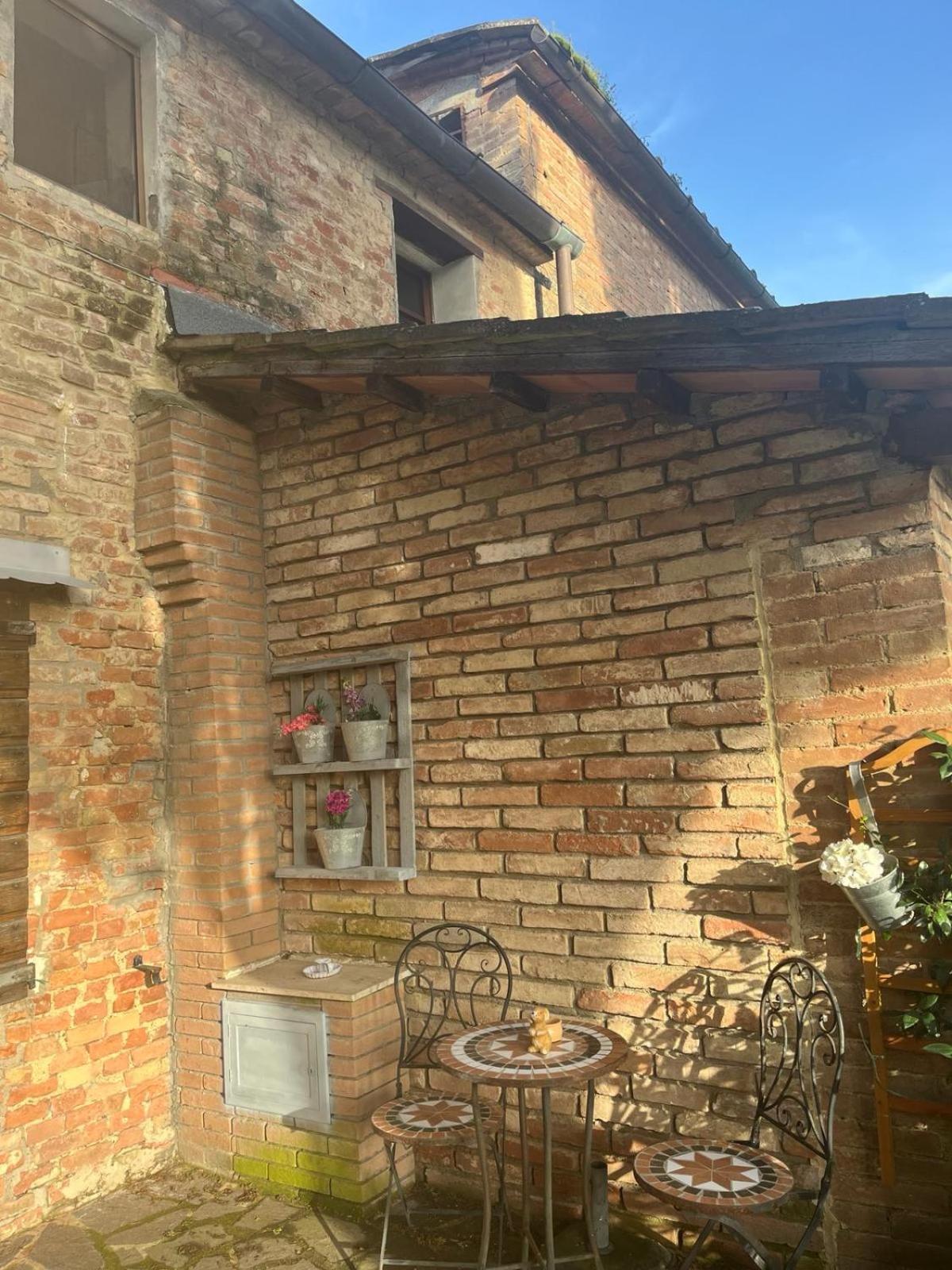 Alloggio per agriturismo La Torre Di Monsindoli *