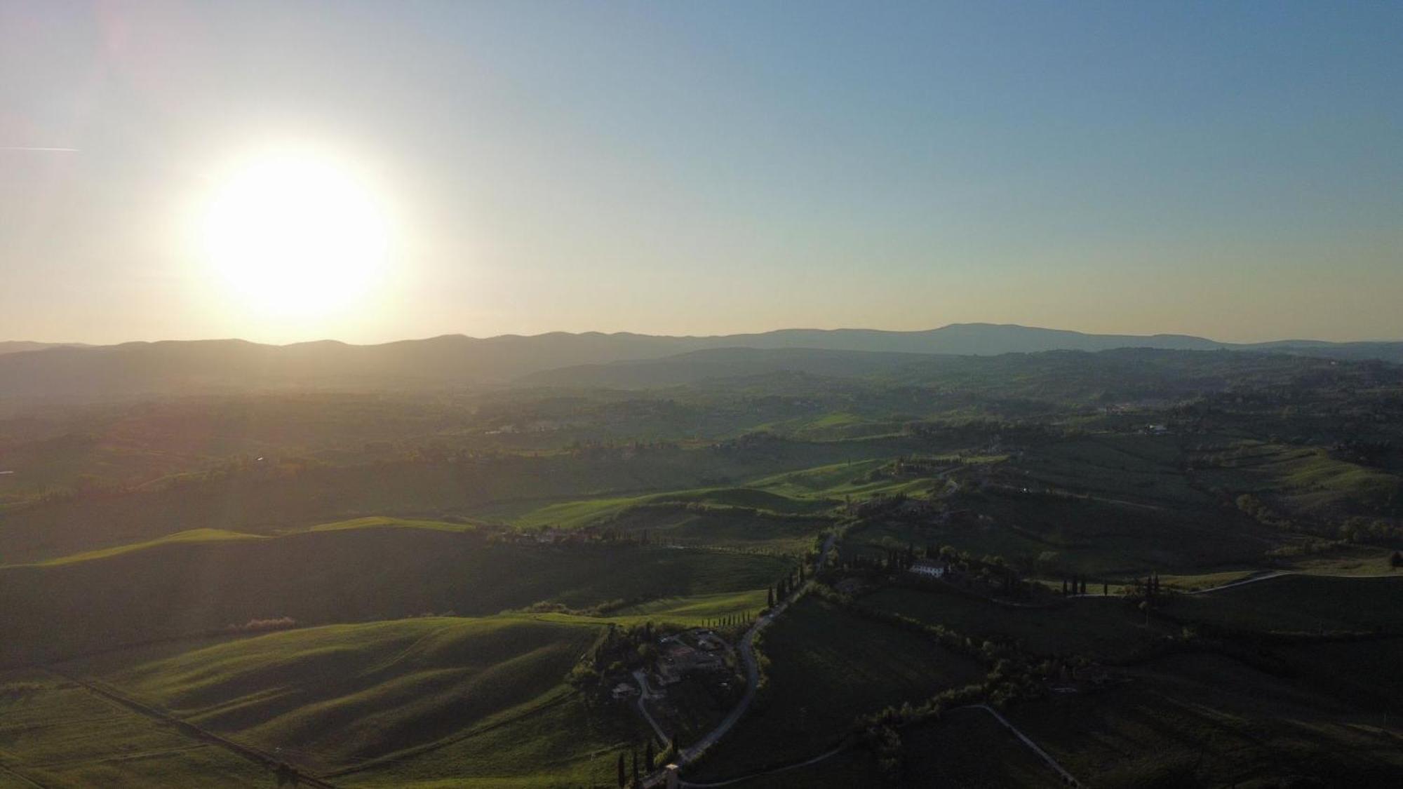 Agriturismo La Torre Di Monsindoli Bauernhof